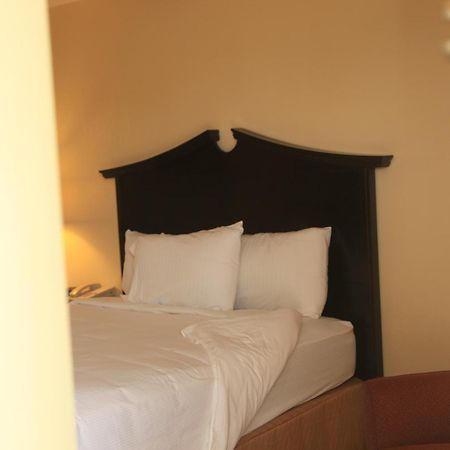 Plaza Inn Midland Zewnętrze zdjęcie