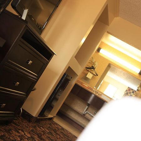 Plaza Inn Midland Zewnętrze zdjęcie