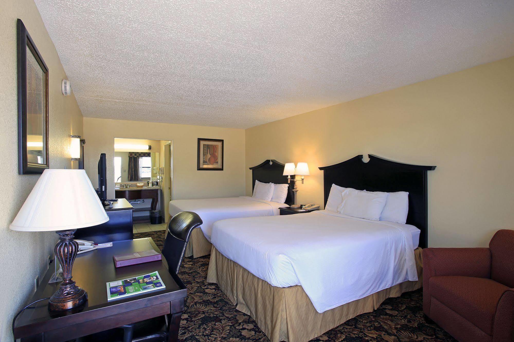 Plaza Inn Midland Zewnętrze zdjęcie