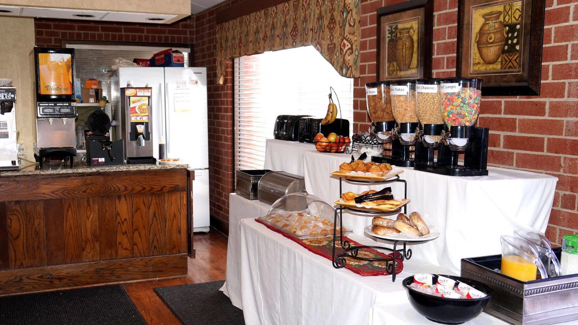 Plaza Inn Midland Zewnętrze zdjęcie