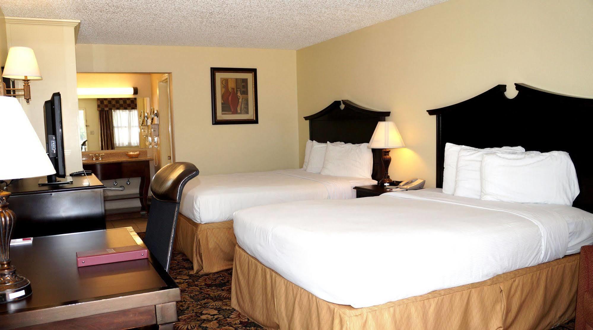 Plaza Inn Midland Zewnętrze zdjęcie